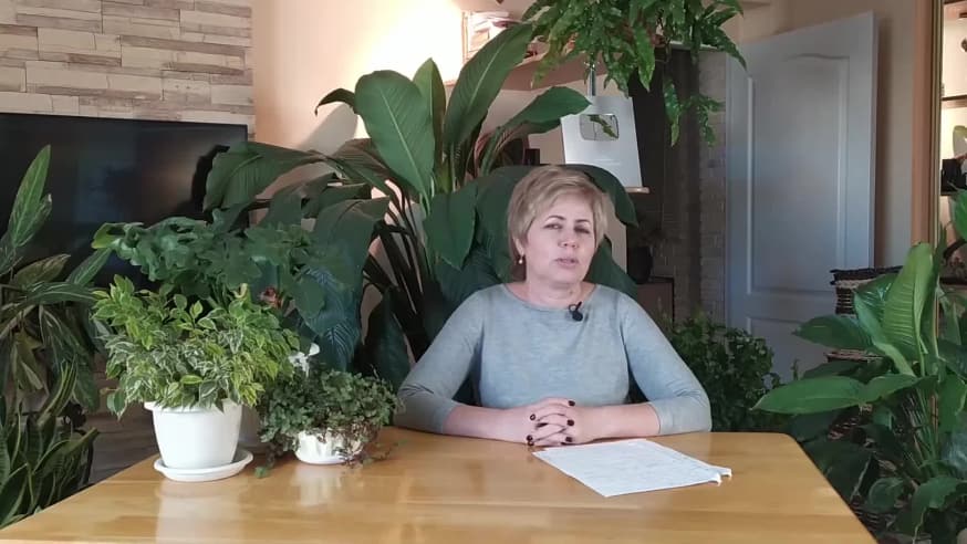 Видео: 10 лучших сортов пионов для посадки